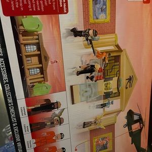 Roblox figurines
